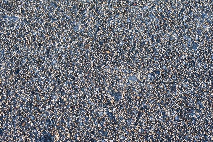 pebble dashed or pebblecrete surface